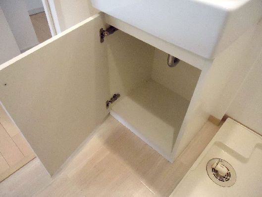 コンシェリア日本橋　洗面化粧台