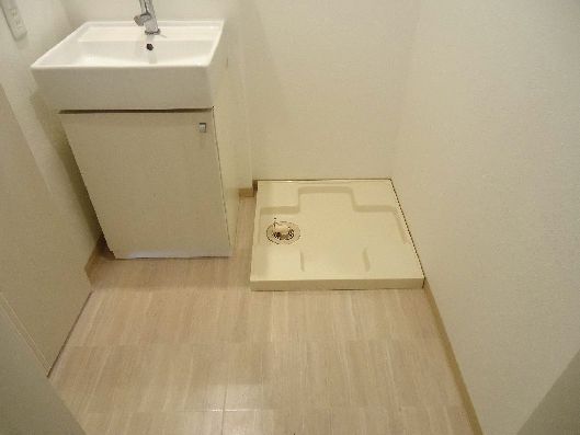 コンシェリア日本橋　洗濯機置場