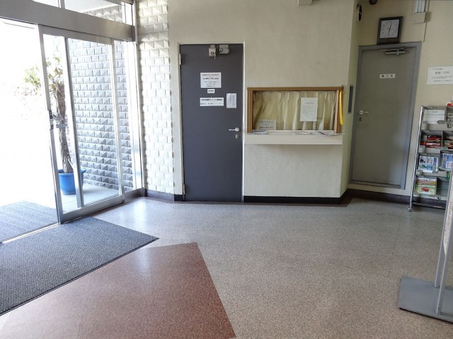 松見坂武蔵野マンション　エントランスホール