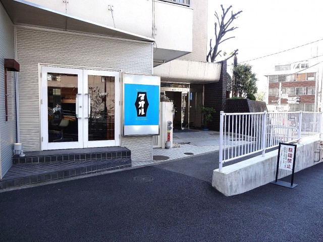 松見坂武蔵野マンション　エントランス