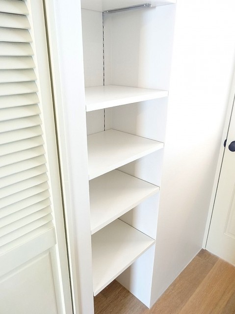 代官山エーデルハイム　廊下収納