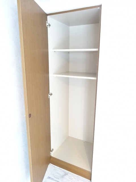 グレイス高輪一丁目1番　収納