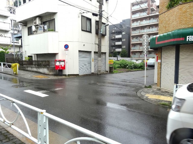 マンション都立大　前面道路
