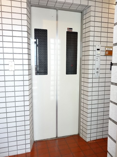 ST青山　エレベーター