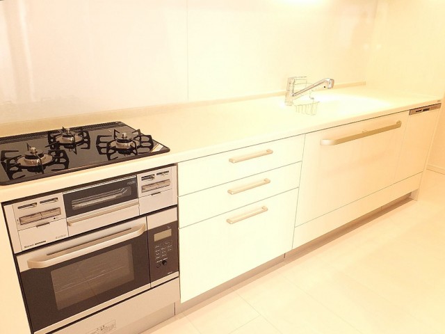 ステートリーホームズ南麻布　キッチン