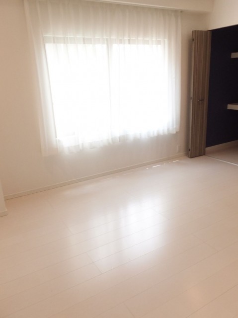 ステートリーホームズ南麻布　洋室約9帖