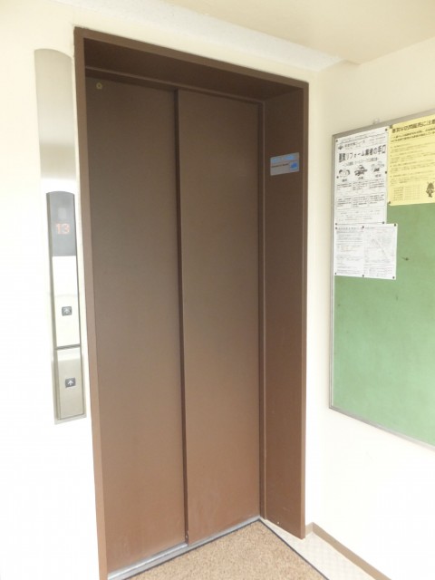 初台中央マンション　エレベーター