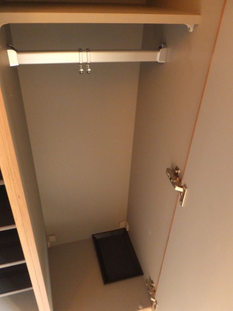 初台中央マンション　玄関収納
