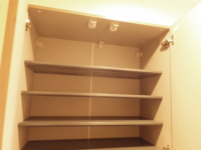 初台中央マンション　玄関収納