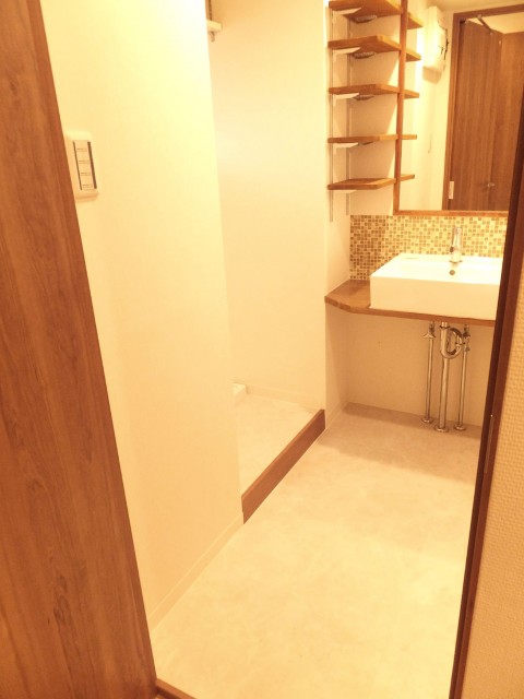 初台中央マンション　洗面室