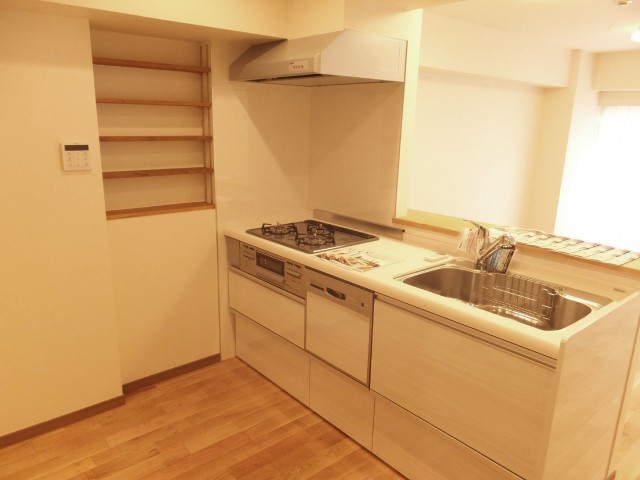 初台中央マンション　キッチン