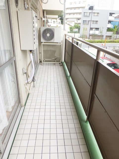 初台中央マンション　バルコニー
