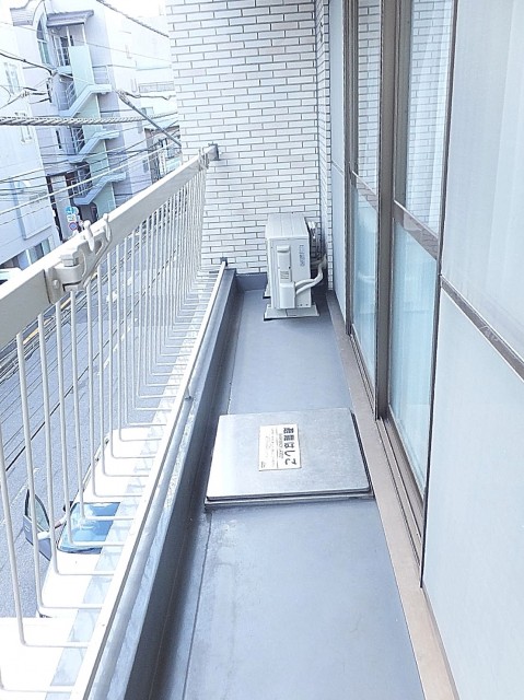 ライオンズマンション東麻布　バルコニー