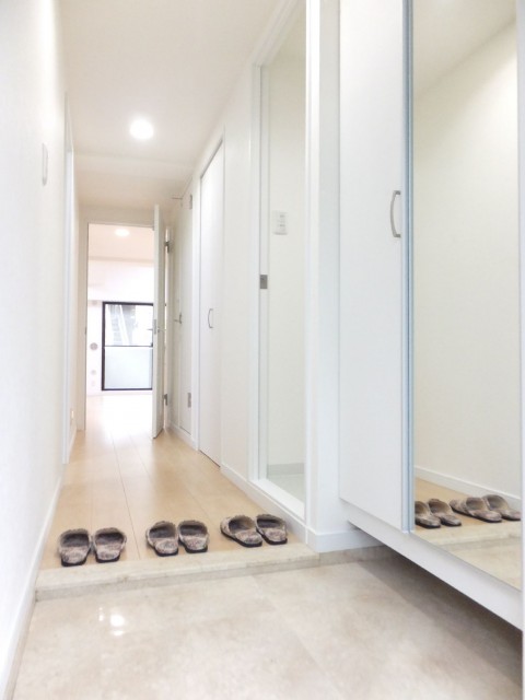 ラディエンス世田谷・若林　廊下