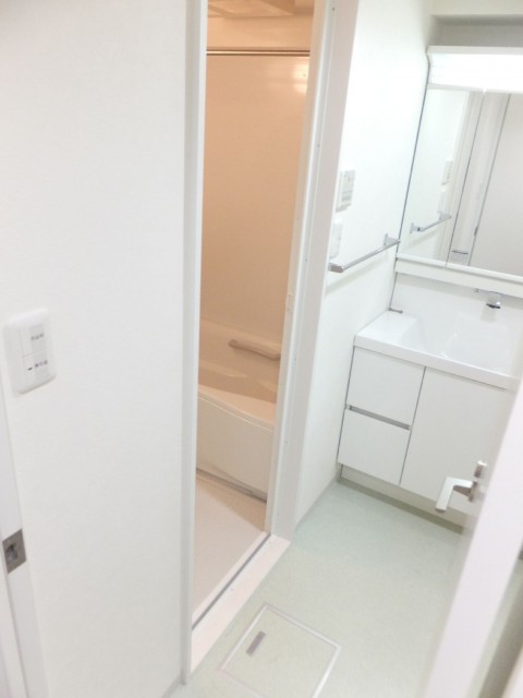 ラディエンス世田谷・若林　洗面化粧台