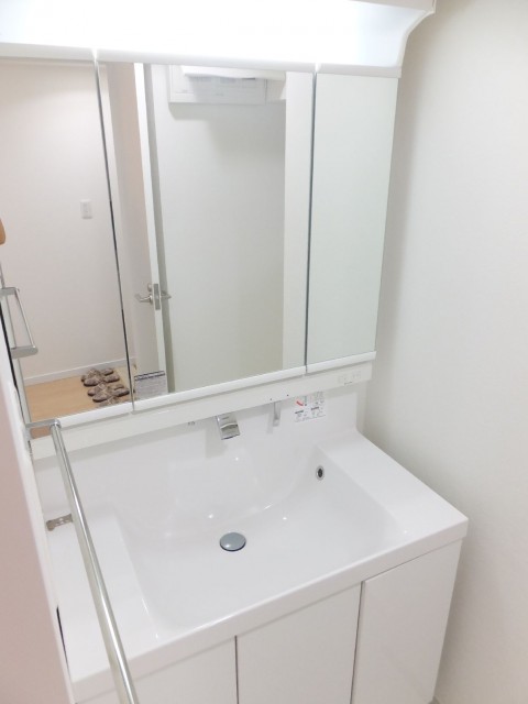 ラディエンス世田谷・若林　洗面化粧台