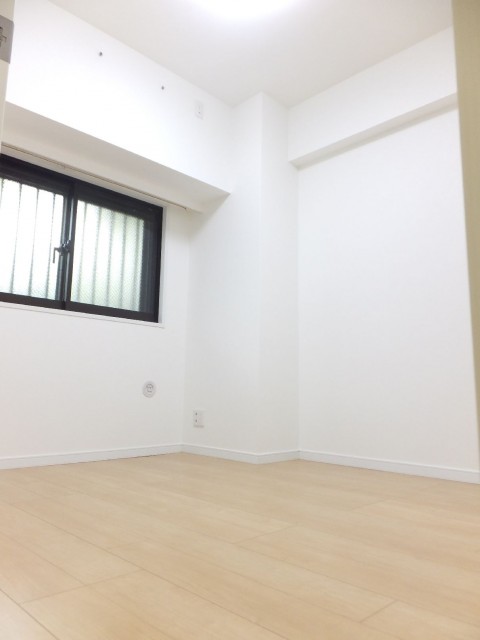 ラディエンス世田谷・若林　洋室