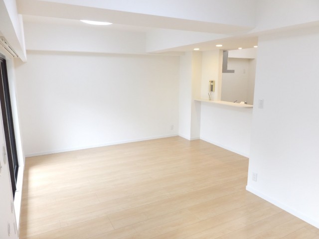 ラディエンス世田谷・若林　リビング