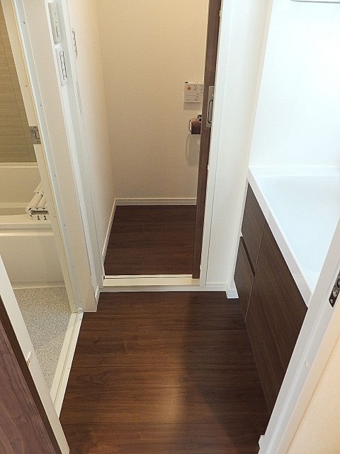 初台ハイホーム　洗面室