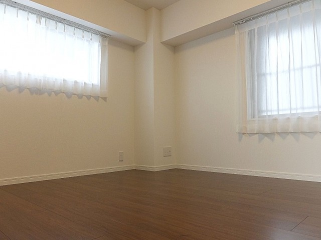 初台ハイホーム　洋室約5.7帖