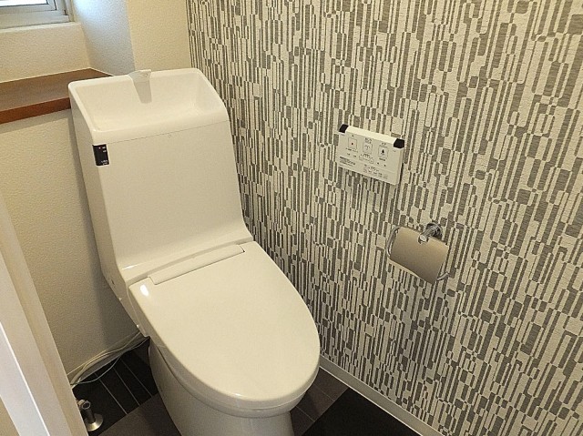 ライオンズマンション桜新町　トイレ