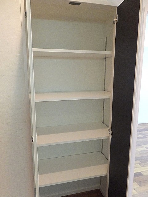 ライオンズマンション桜新町　シューズBOX