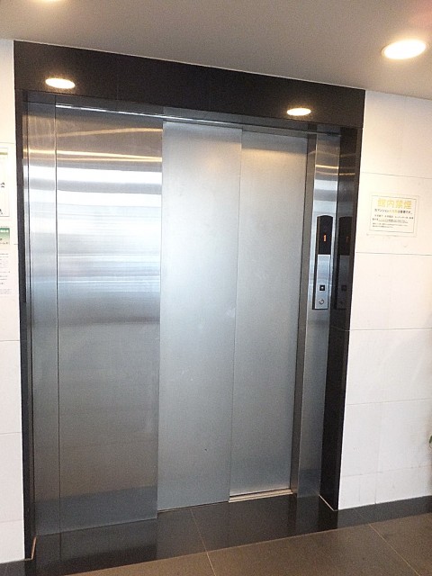 菱和パレス西麻布　エレベーター