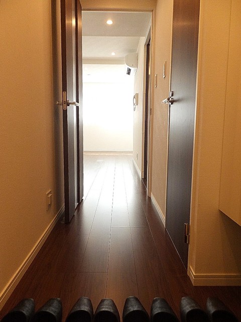 菱和パレス西麻布　廊下