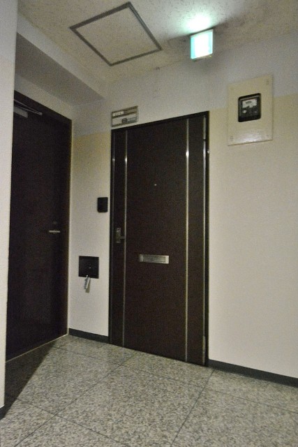 古河松原マンション　玄関前905