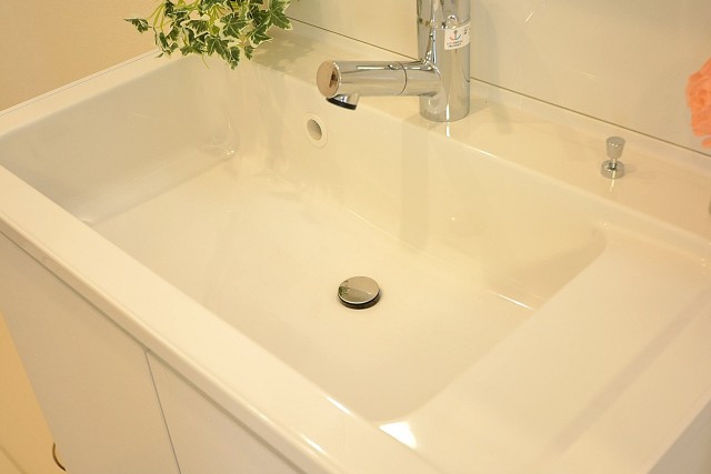 古河松原マンション　洗面化粧台905