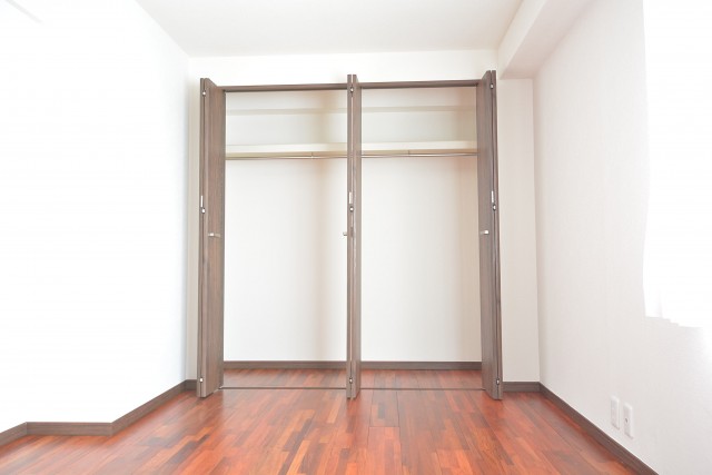 芦花公園ヒミコマンション　約6.7帖の洋室のクローゼット701