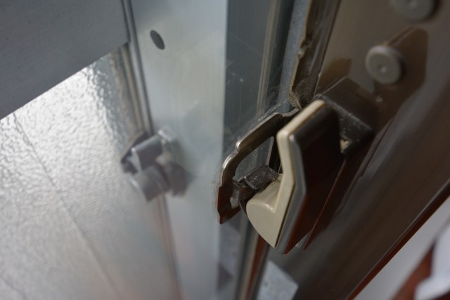 芦花公園ヒミコマンション　　バルコニー扉は二重サッシ701