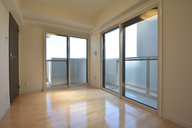 ライオンズマンション北千束　約5.1畳の洋室