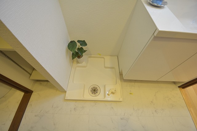 馬事公苑前ハイム2号棟　洗濯機置場603