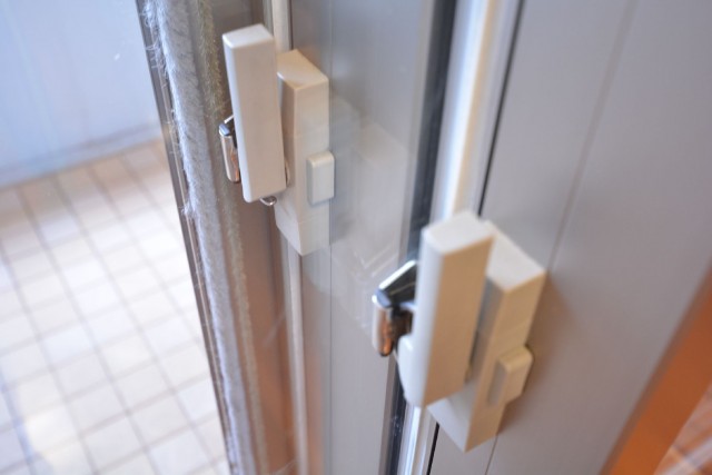 オーベル馬込iL　扉は二重サッシ