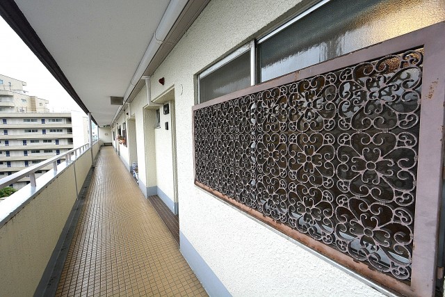 代官山エーデルハイム　廊下