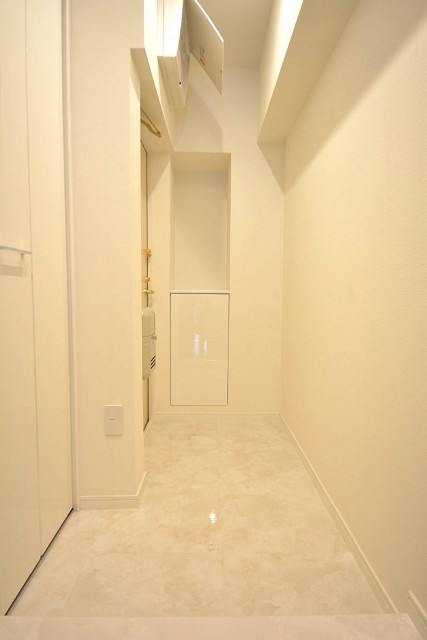 マンション都立大　玄関ホール