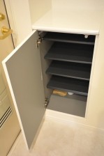 マンション都立大　シューズBOX
