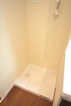 マンション都立大　洗濯機置場