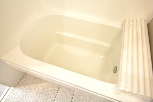 飯田橋第1パークファミリア　追い焚き機能と浴室乾燥機付きバスルーム