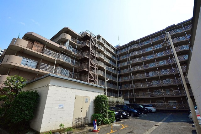 ローズハイツ仙台坂　外観