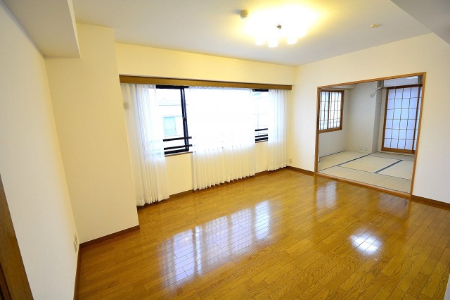 コンフォール四谷