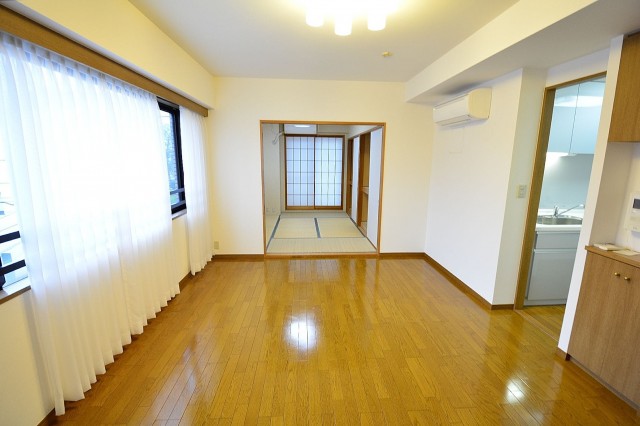 コンフォール四谷