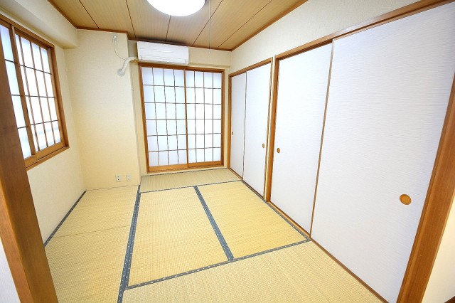 コンフォール四谷