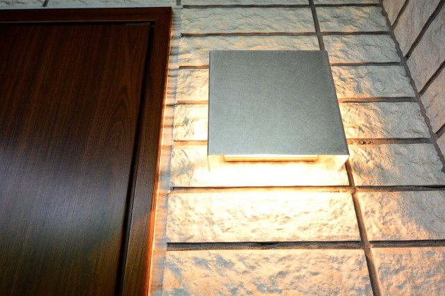 ピアースコード代々木参宮橋　玄関照明