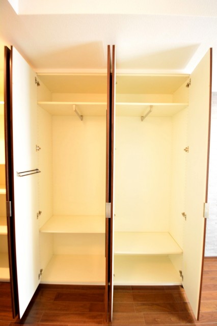 ピアースコード代々木参宮橋　収納