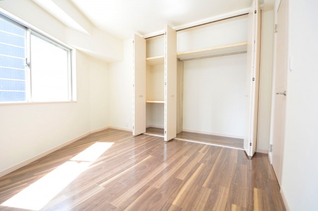 藤和三田コープⅡ　洋室約6.2帖クローゼット
