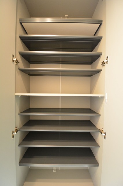 モアグランデ浜松町　玄関収納