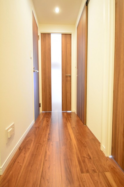 モアグランデ浜松町　廊下