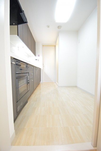 家事動線に優れた2ＷＡＹキッチン♪